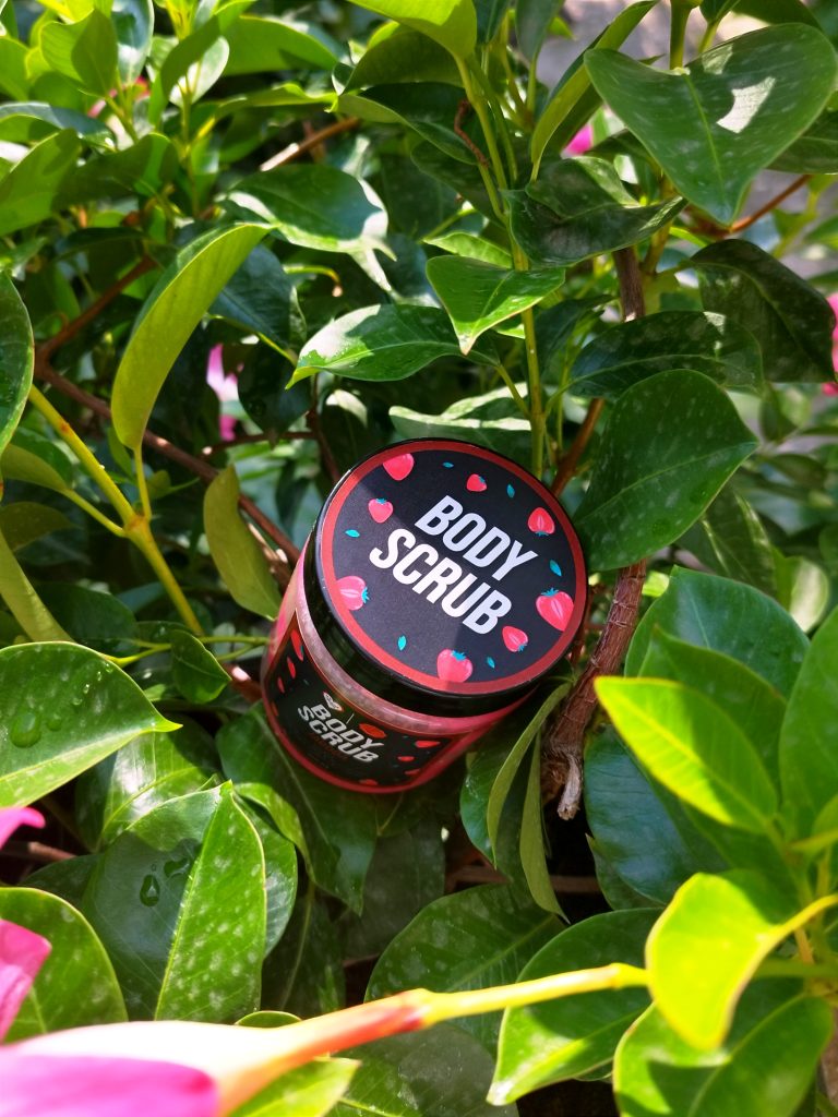Body scrub Jagoda