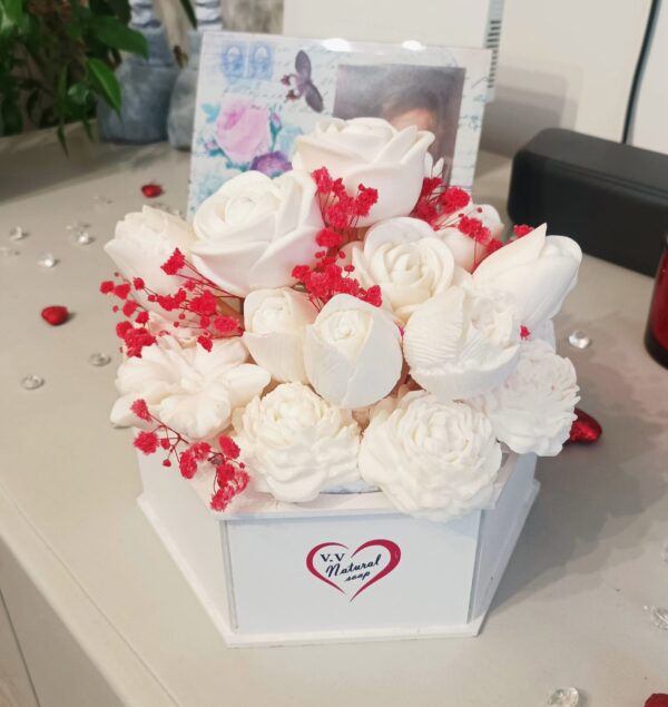 Buket prirodnih sapuna