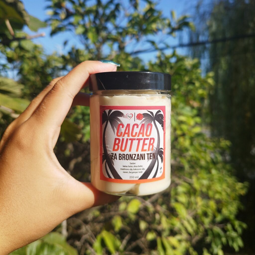 Cacao butter - Za bronzani ten